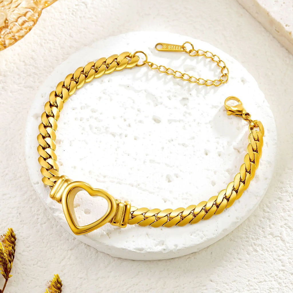 Gold Plated Heart Clasp Hollow Love Necklace for Women